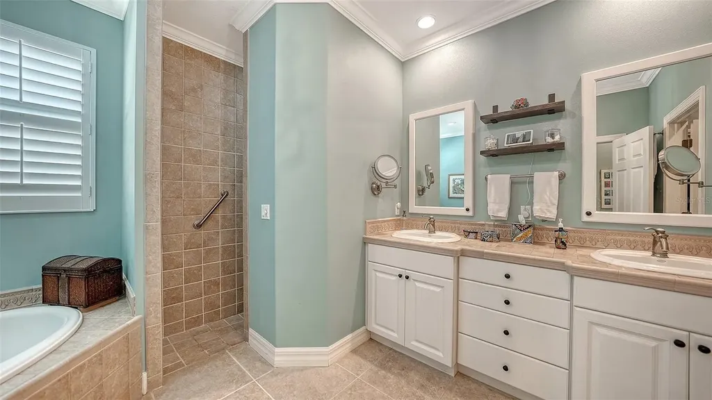 2529 Marblehead Drive Sarasota FL 34231