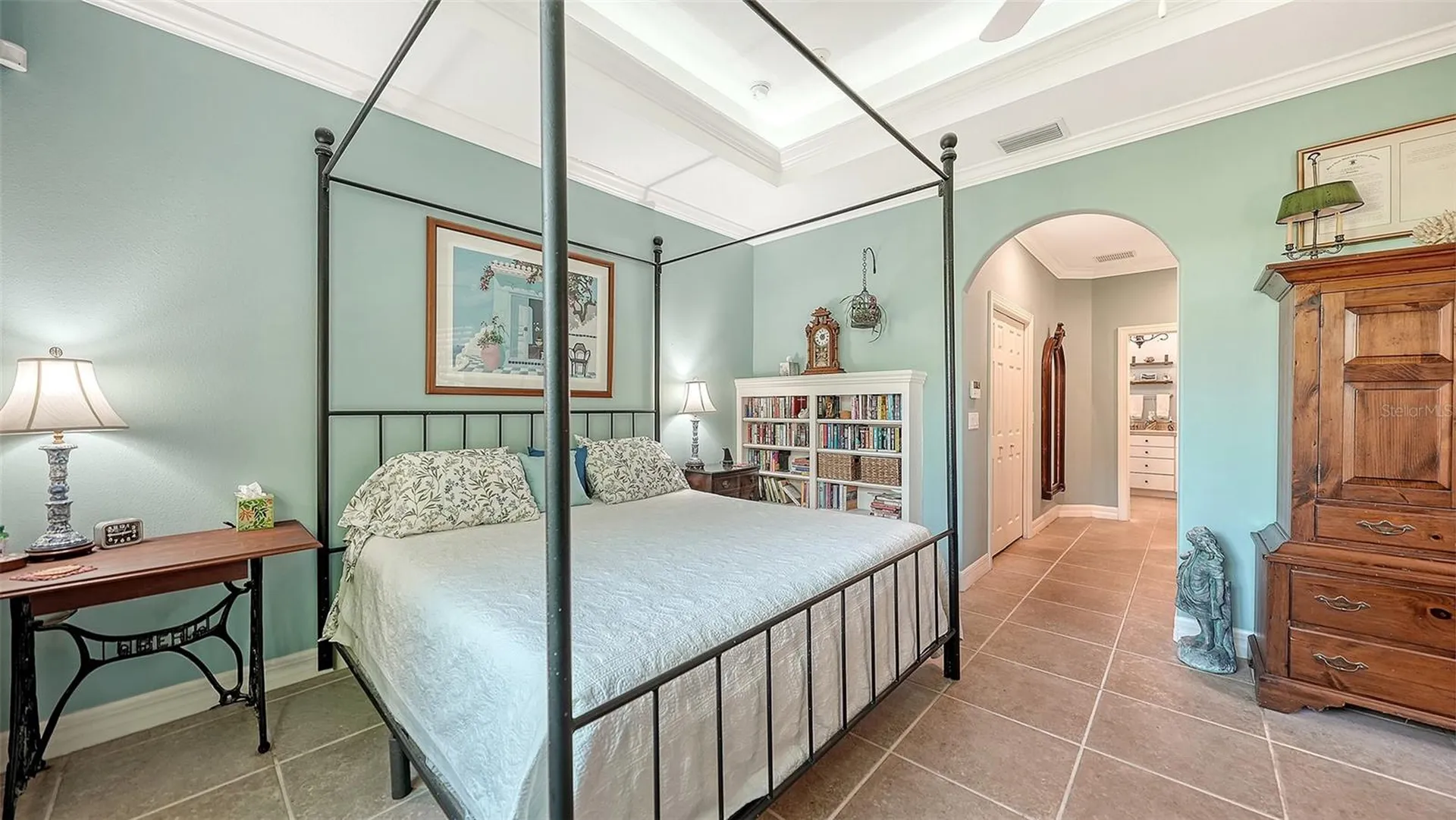 2529 Marblehead Drive Sarasota FL 34231