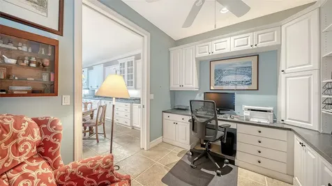 2529 Marblehead Drive Sarasota FL 34231