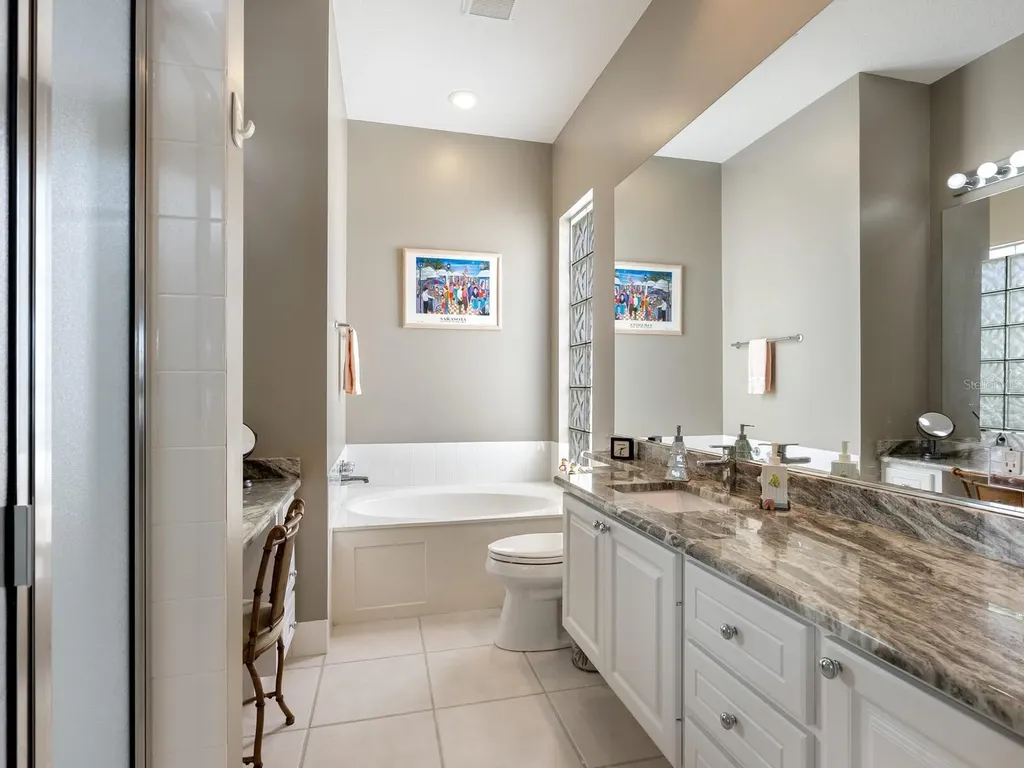 7675 Uliva Way Sarasota FL 34238