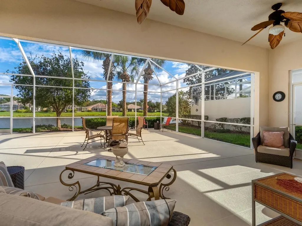 7675 Uliva Way Sarasota FL 34238