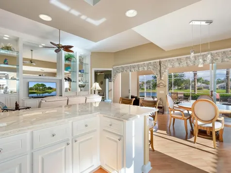 7675 Uliva Way Sarasota FL 34238