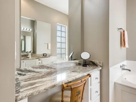 7675 Uliva Way Sarasota FL 34238