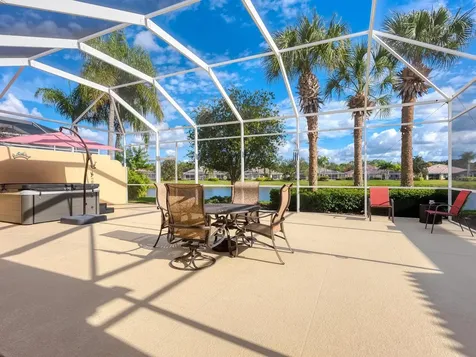 7675 Uliva Way Sarasota FL 34238