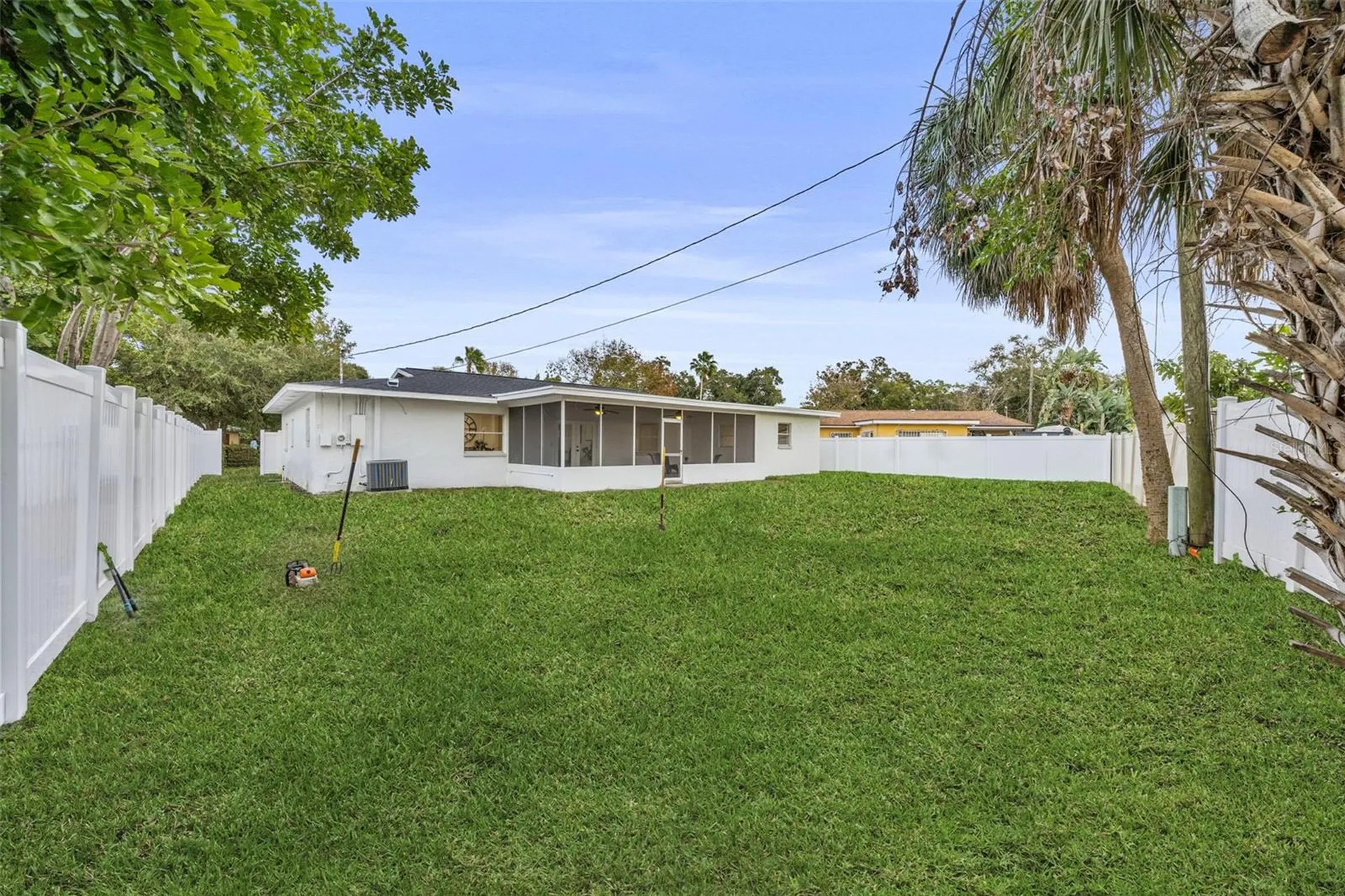 4311 Narvarez Way S St Petersburg FL 33712