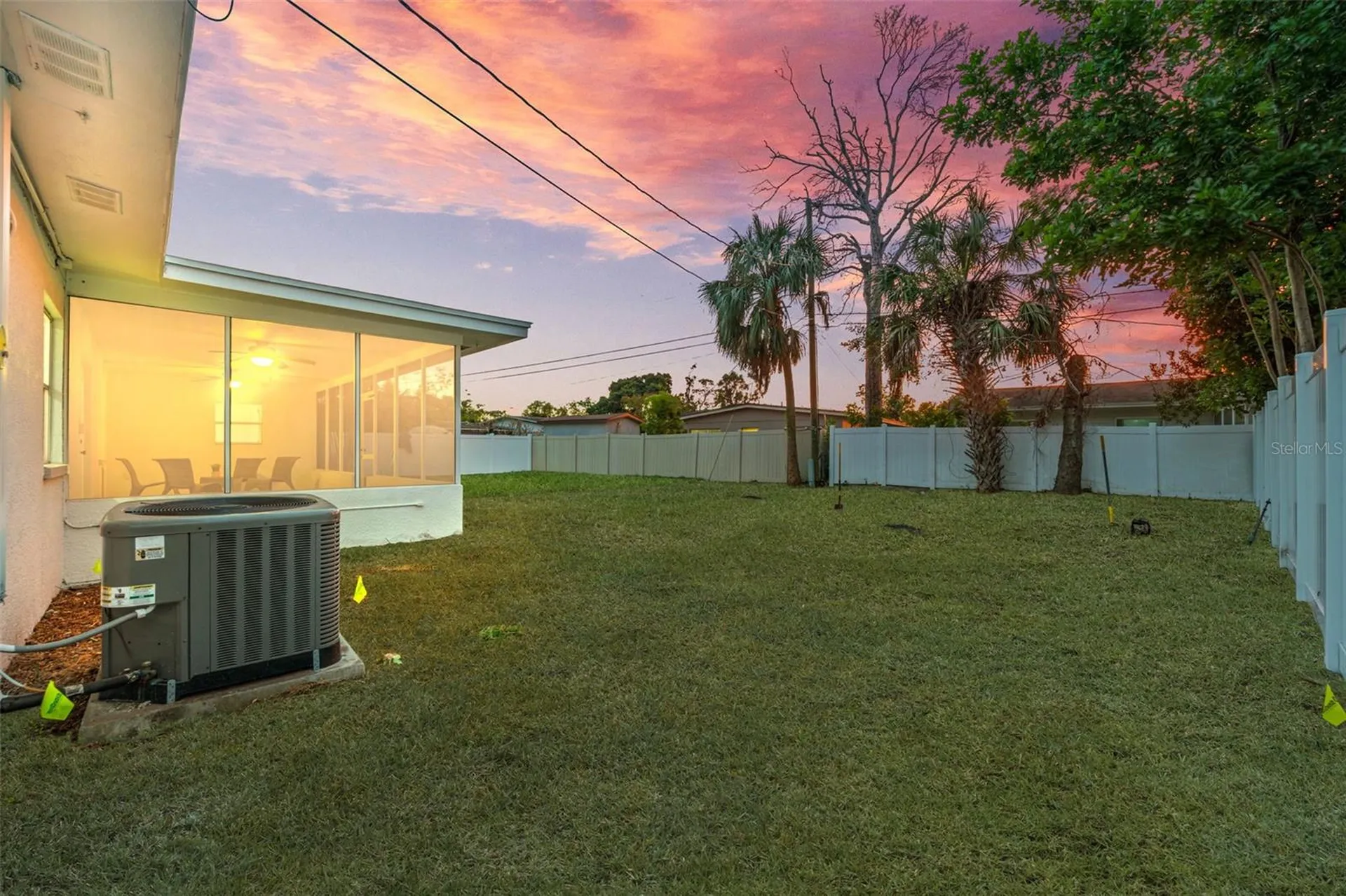 4311 Narvarez Way S St Petersburg FL 33712