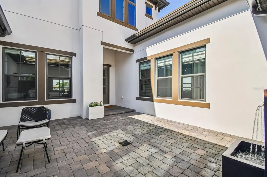 4054 Rocky Shores Drive Tampa FL 33634