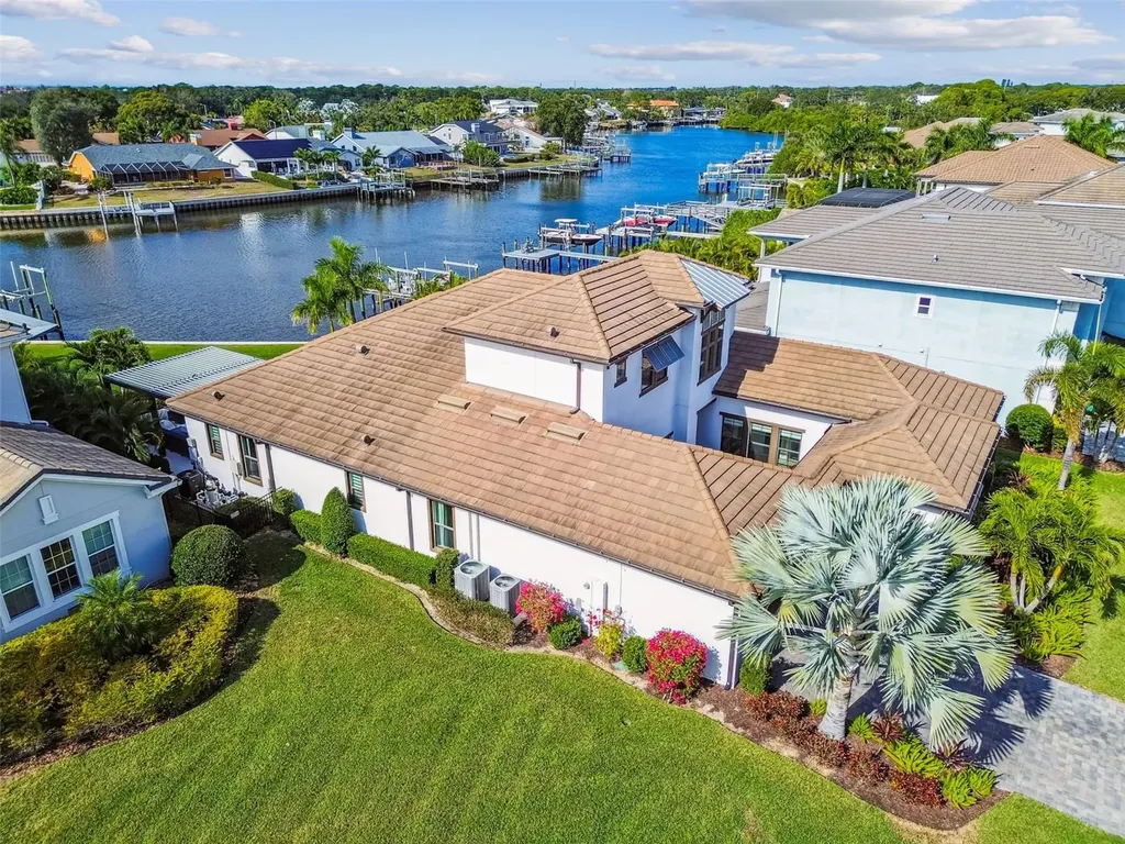 4054 Rocky Shores Drive Tampa FL 33634