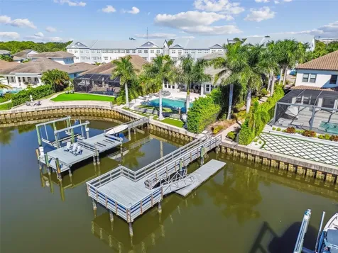 4054 Rocky Shores Drive Tampa FL 33634