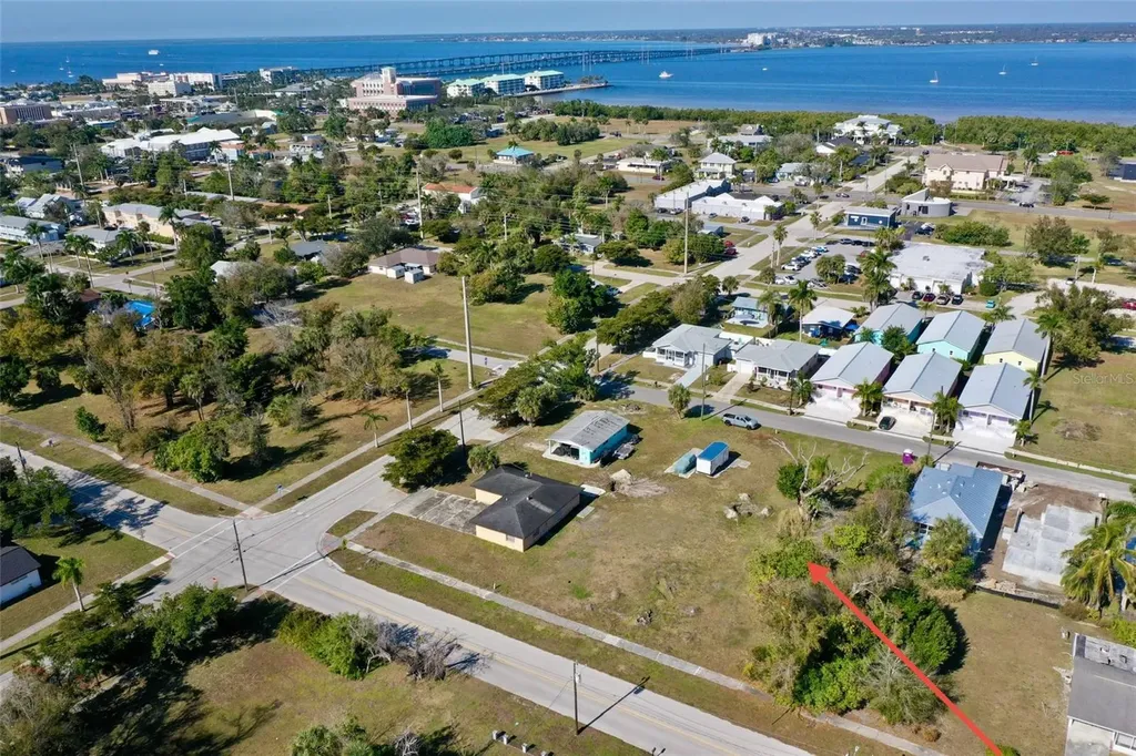 623 Fitzhugh Avenue Punta Gorda FL 33950