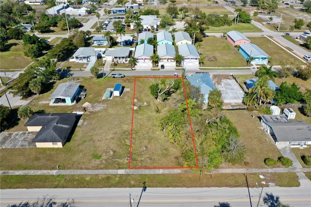 623 Fitzhugh Avenue Punta Gorda FL 33950
