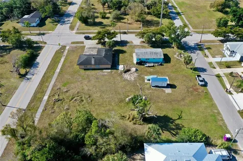 623 Fitzhugh Avenue Punta Gorda FL 33950