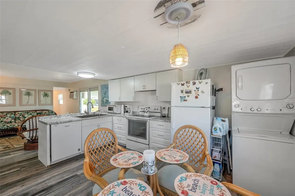 6580 Seminole Boulevard Seminole FL 33772