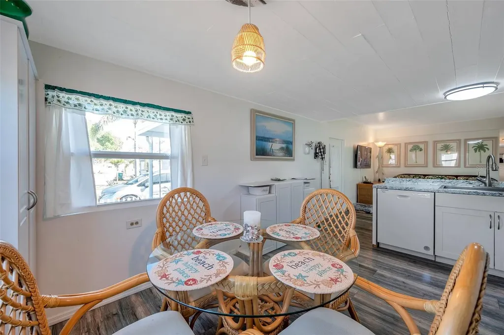 6580 Seminole Boulevard Seminole FL 33772