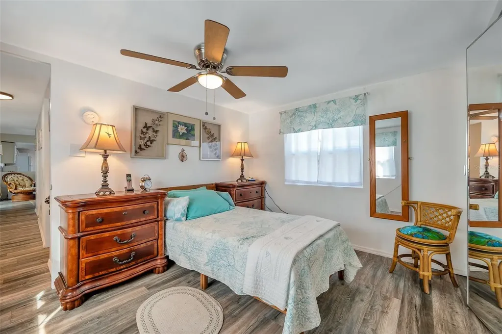 6580 Seminole Boulevard Seminole FL 33772
