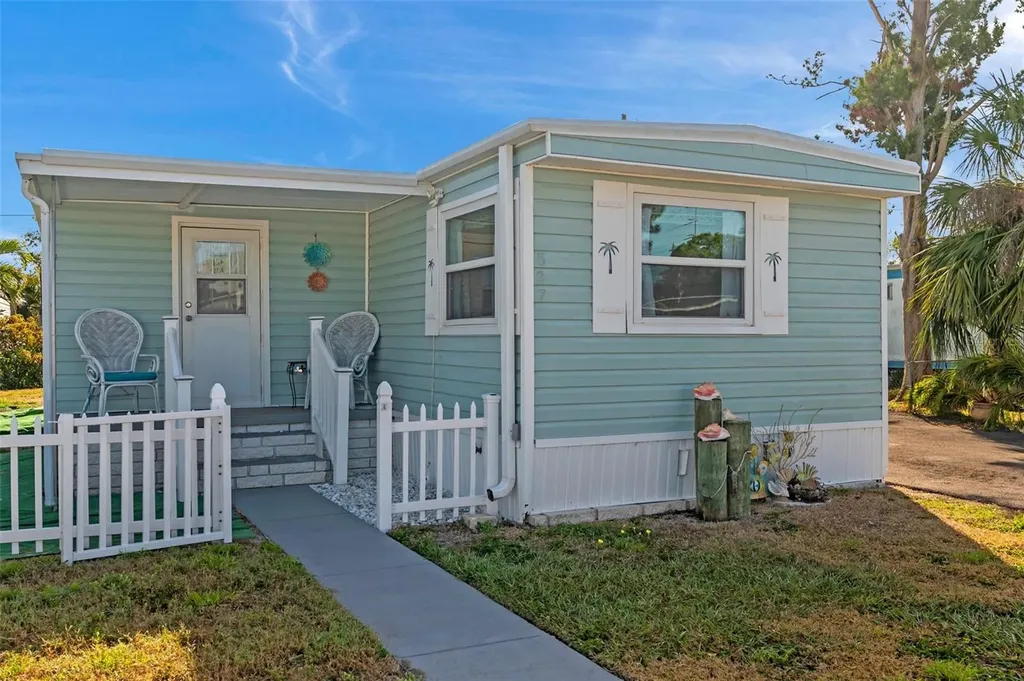 6580 Seminole Boulevard Seminole FL 33772