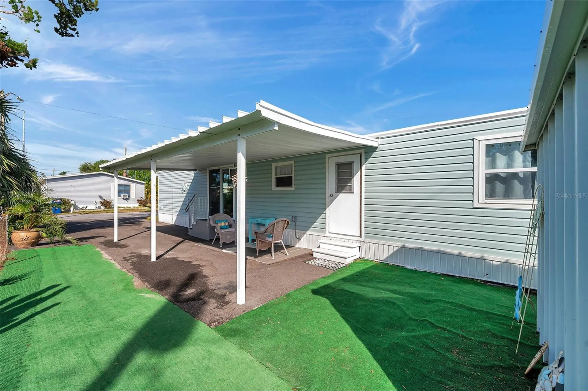 6580 Seminole Boulevard Seminole FL 33772