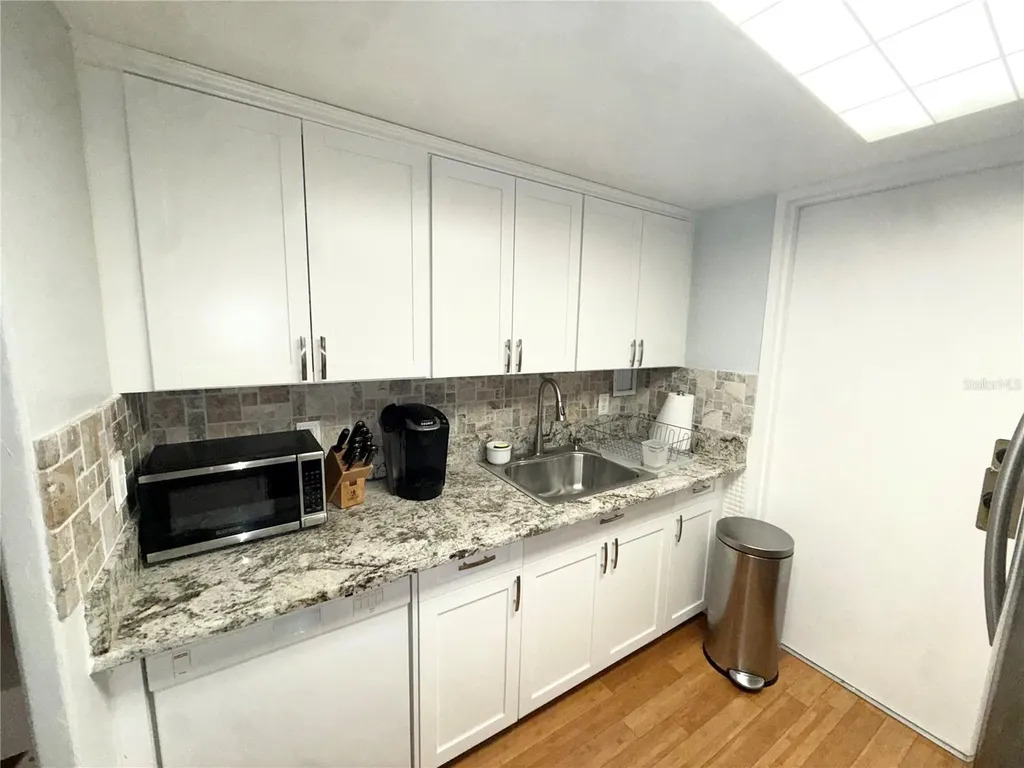 880 Mandalay Avenue Clearwater Beach FL 33767