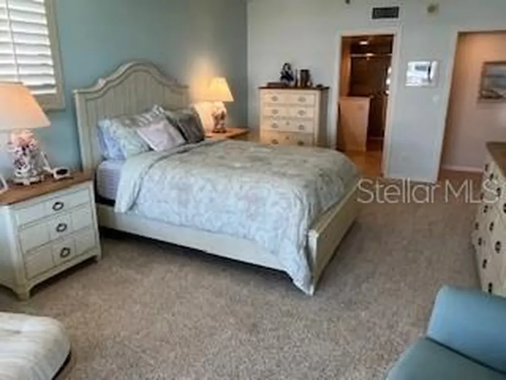 1425 Gulf Of Mexico Drive Longboat Key FL 34228