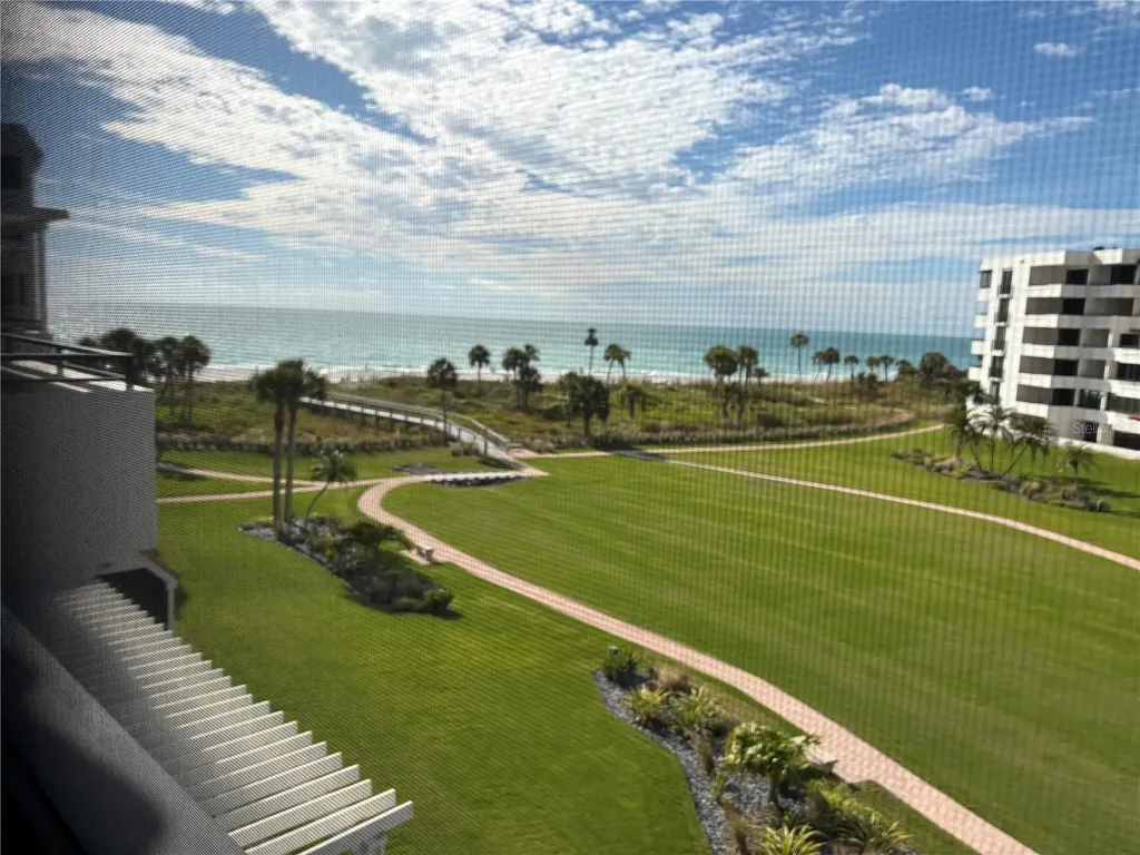 1425 Gulf Of Mexico Drive Longboat Key FL 34228