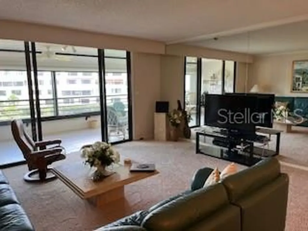 1425 Gulf Of Mexico Drive Longboat Key FL 34228