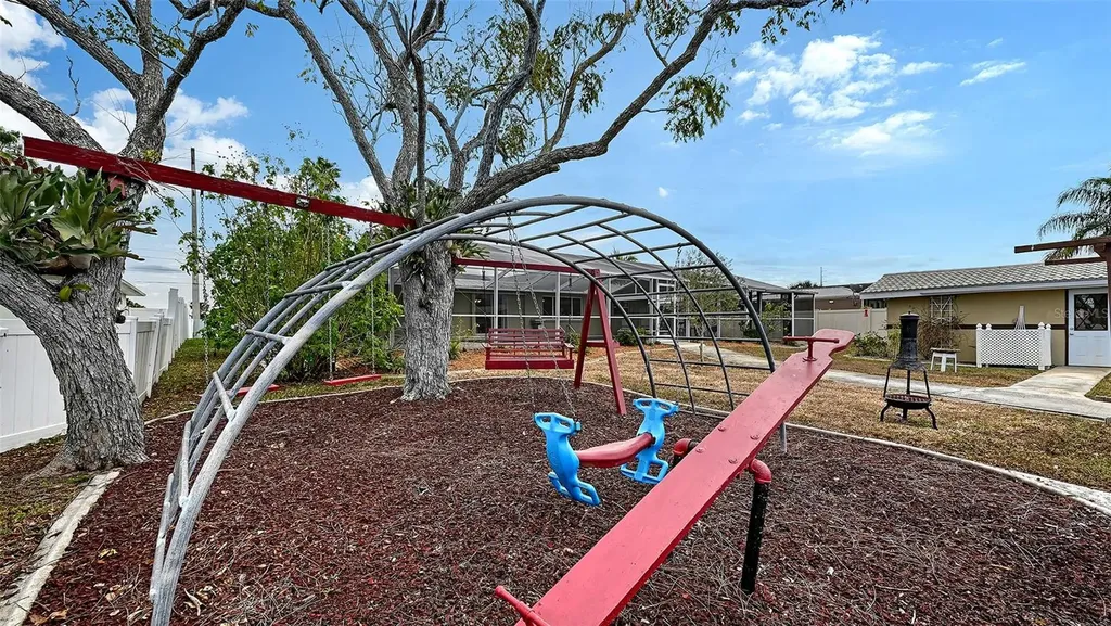 619 Albee Farm Road N Nokomis FL 34275