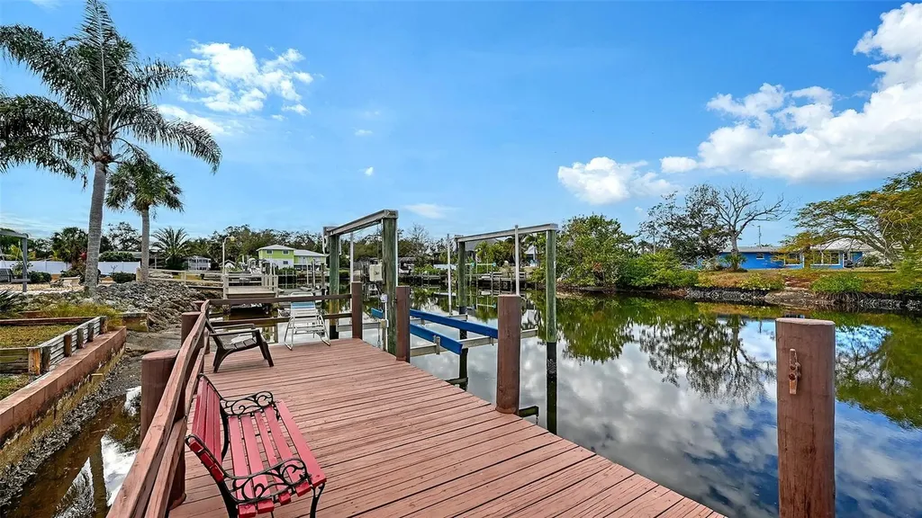 619 Albee Farm Road N Nokomis FL 34275