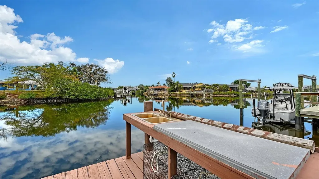 619 Albee Farm Road N Nokomis FL 34275
