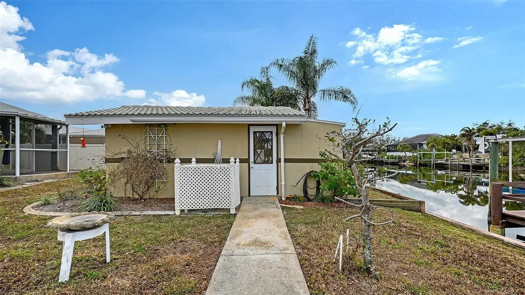 619 Albee Farm Road N Nokomis FL 34275