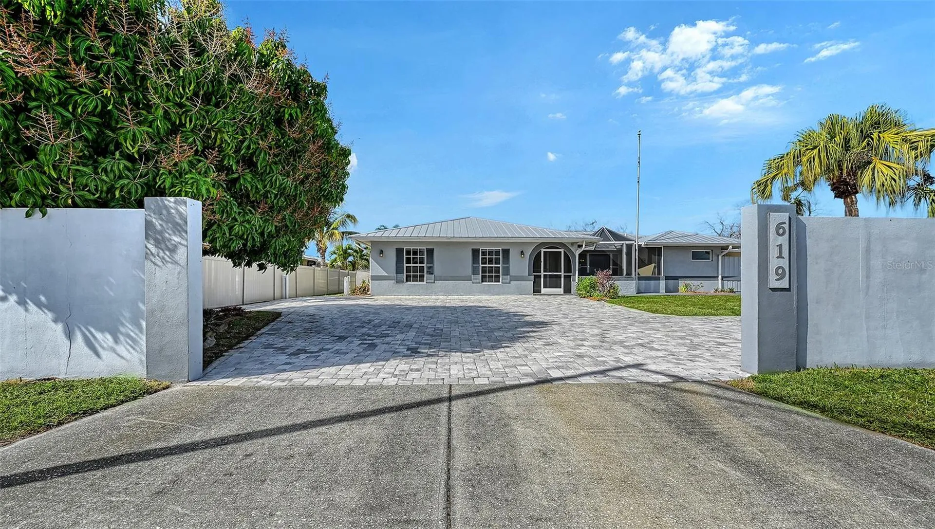 619 Albee Farm Road N Nokomis FL 34275