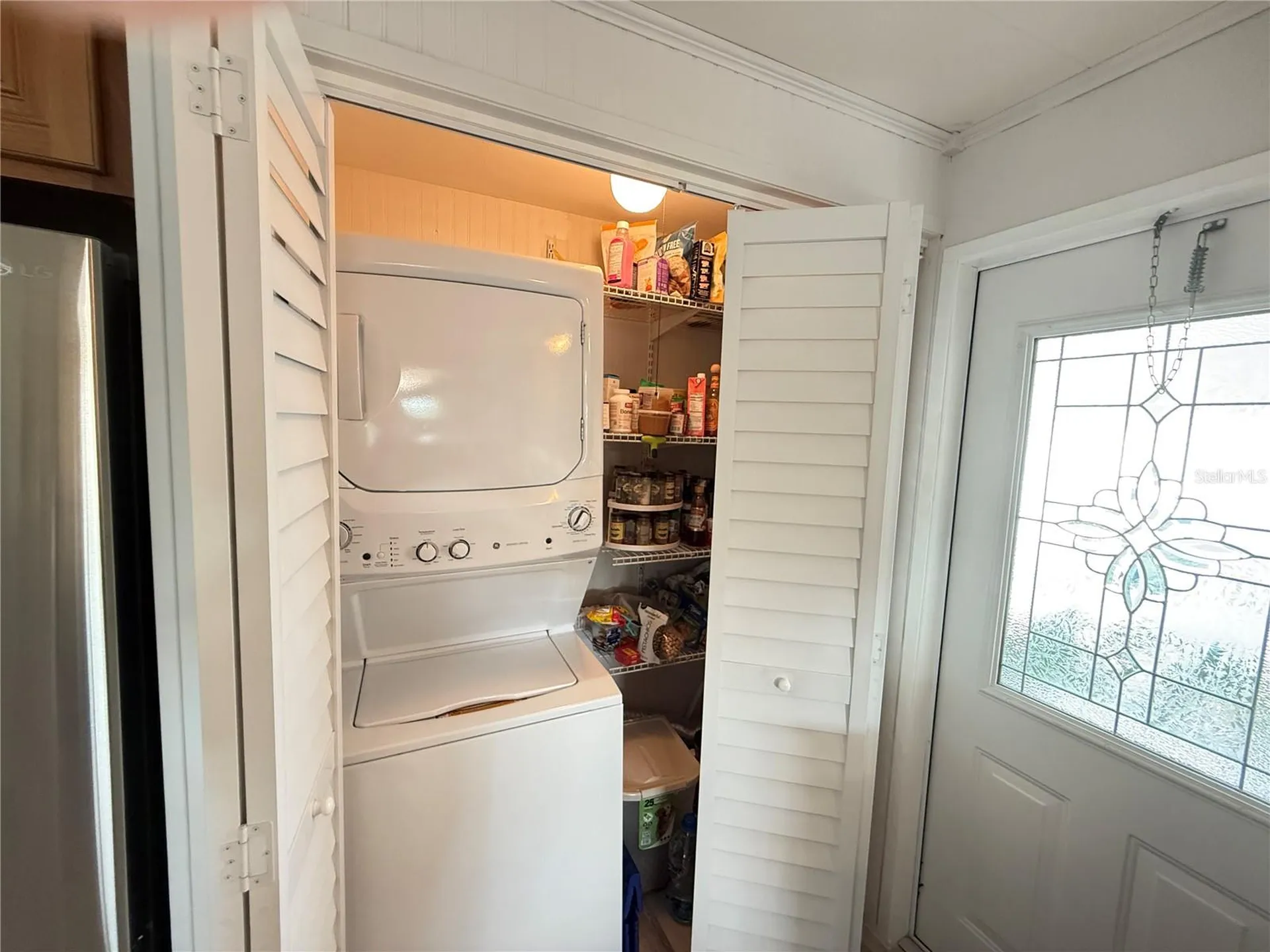 622 Mount Oak Avenue NE St Petersburg FL 33702