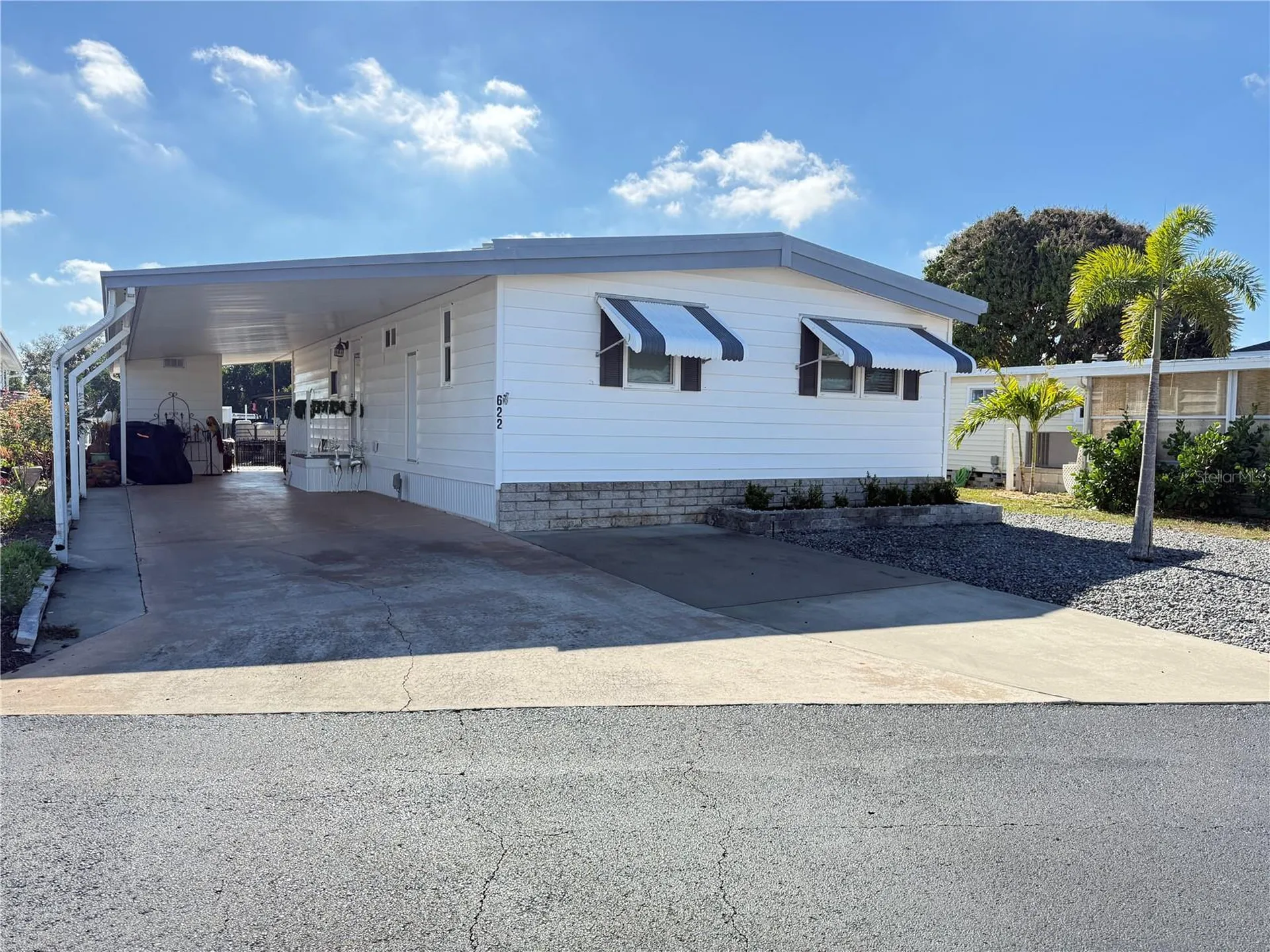 622 Mount Oak Avenue NE St Petersburg FL 33702