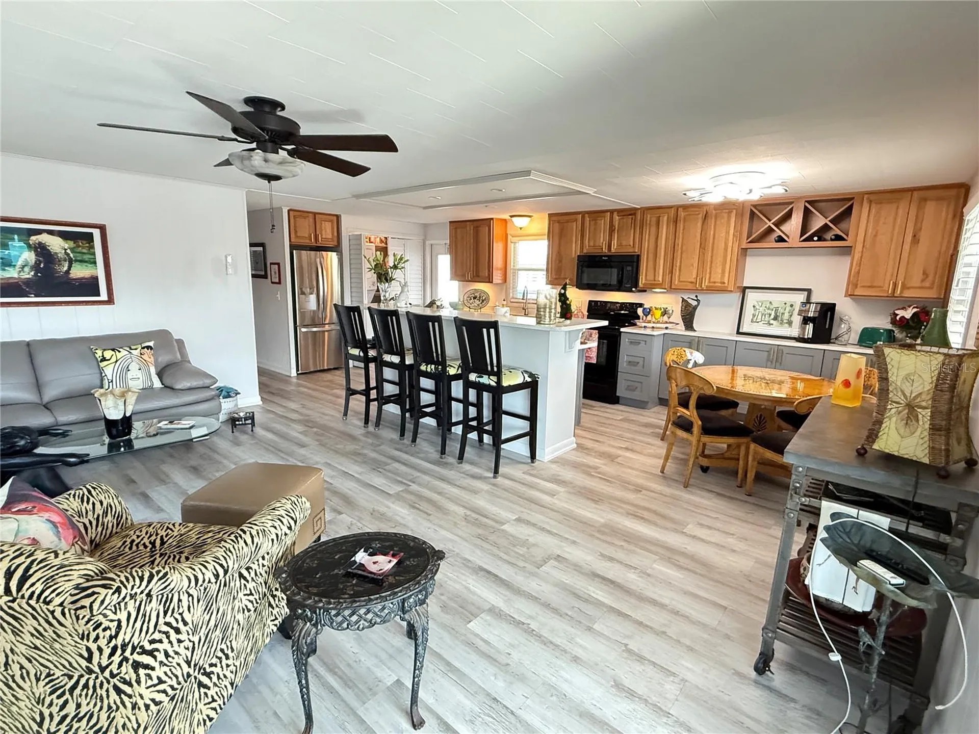 622 Mount Oak Avenue NE St Petersburg FL 33702