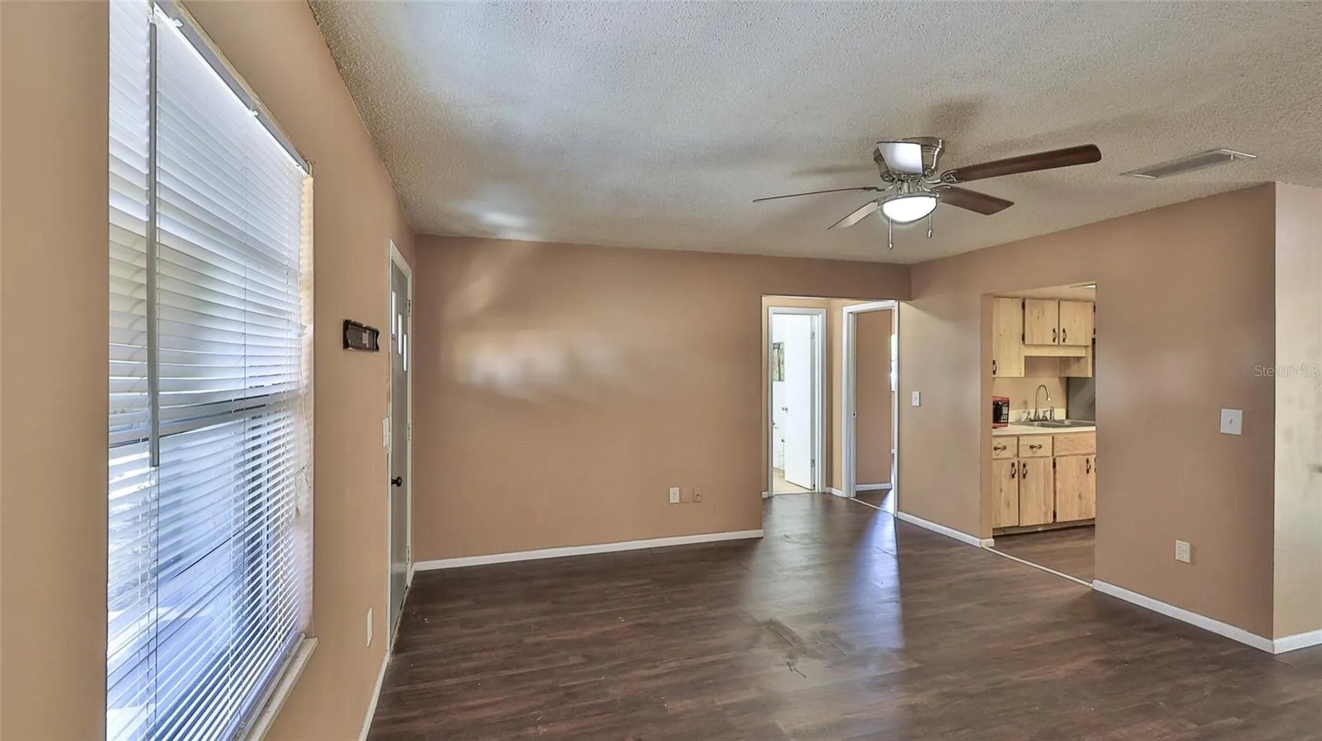 1802 N Fern Palm Drive Edgewater FL 32132