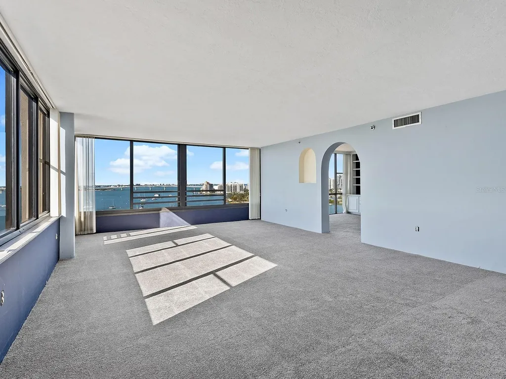 770 S Palm Avenue Sarasota FL 34236