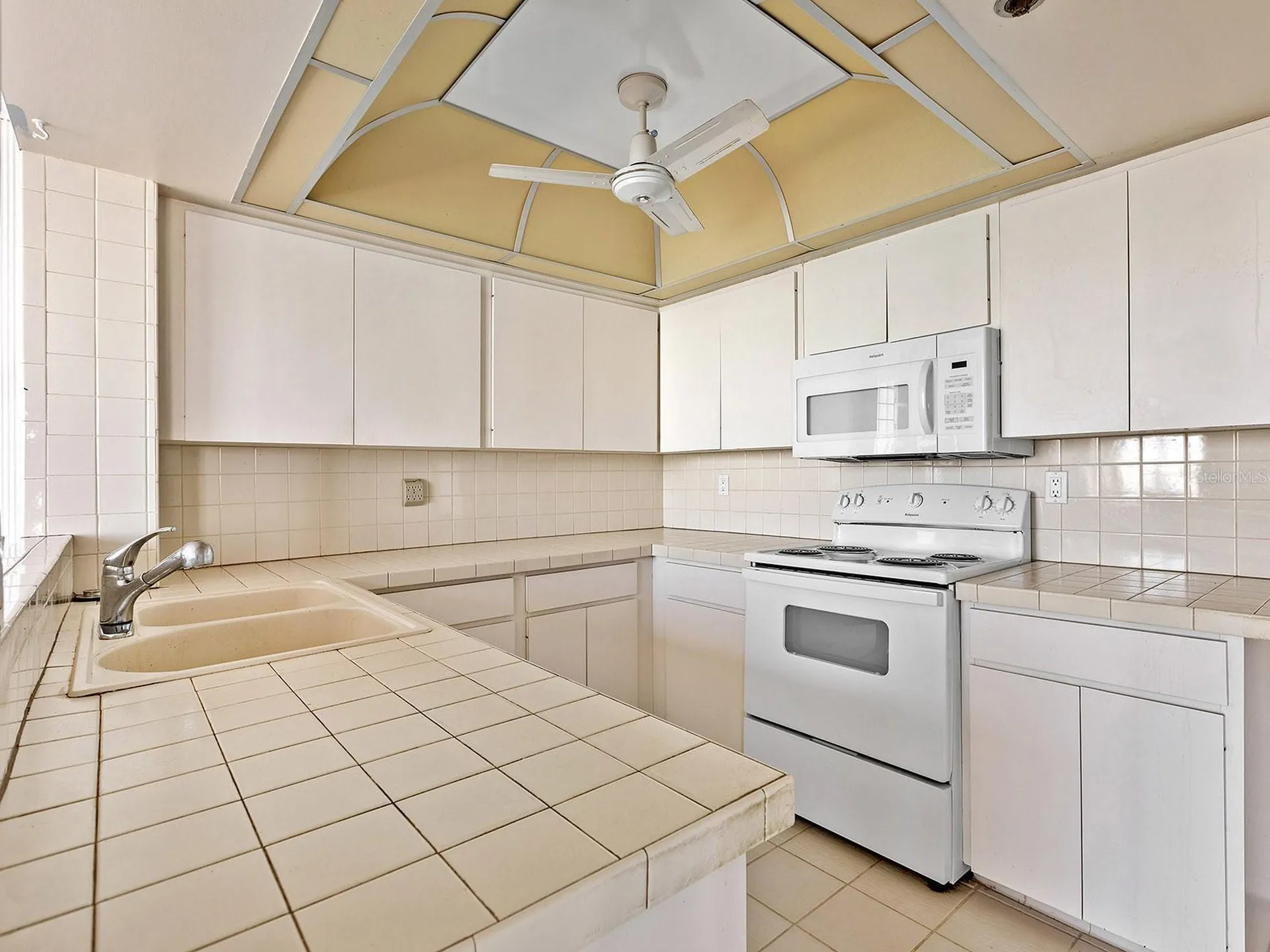 770 S Palm Avenue Sarasota FL 34236