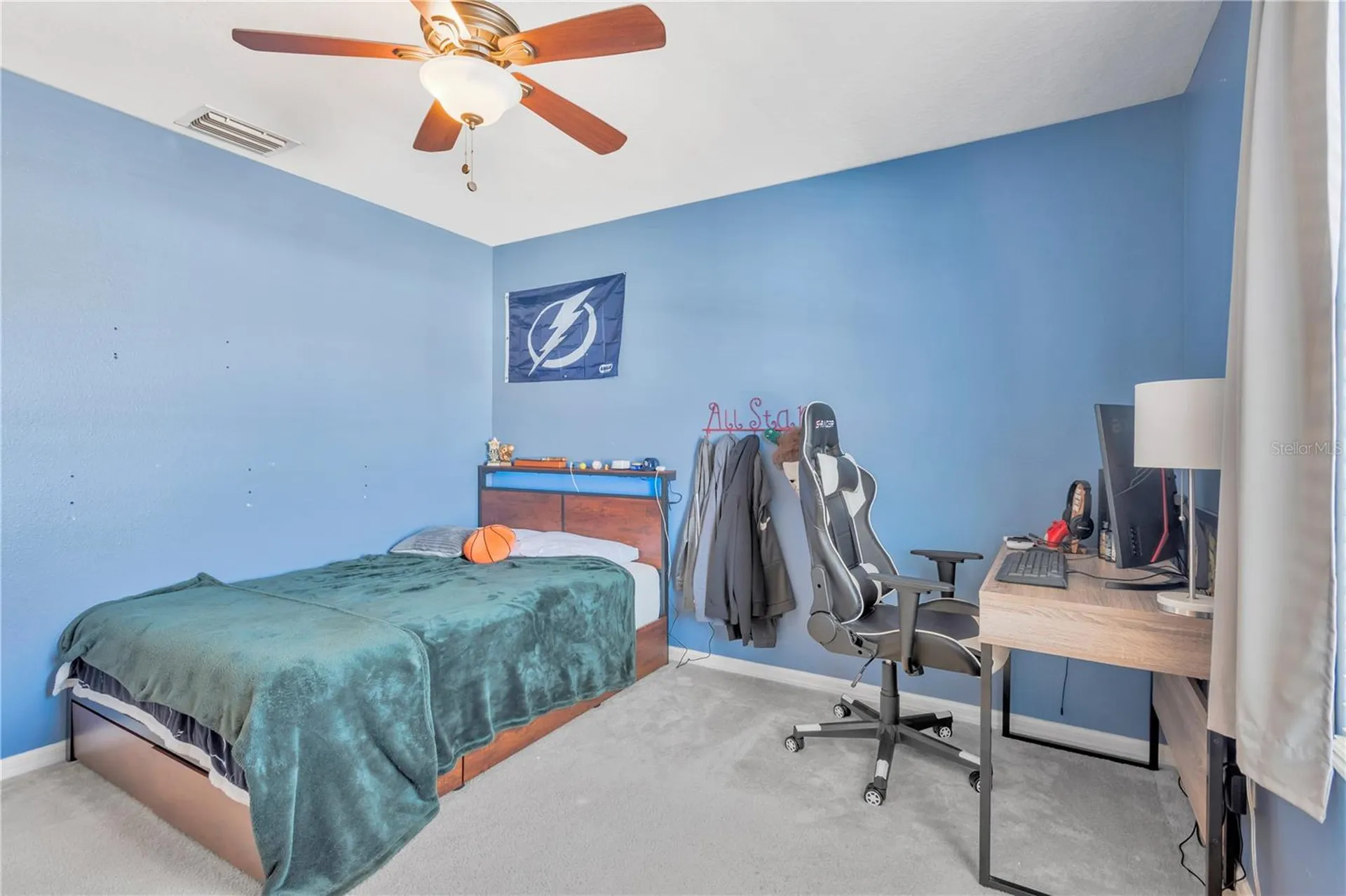 18345 Fish Loop Land O Lakes FL 34638