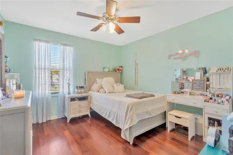 18345 Fish Loop Land O Lakes FL 34638