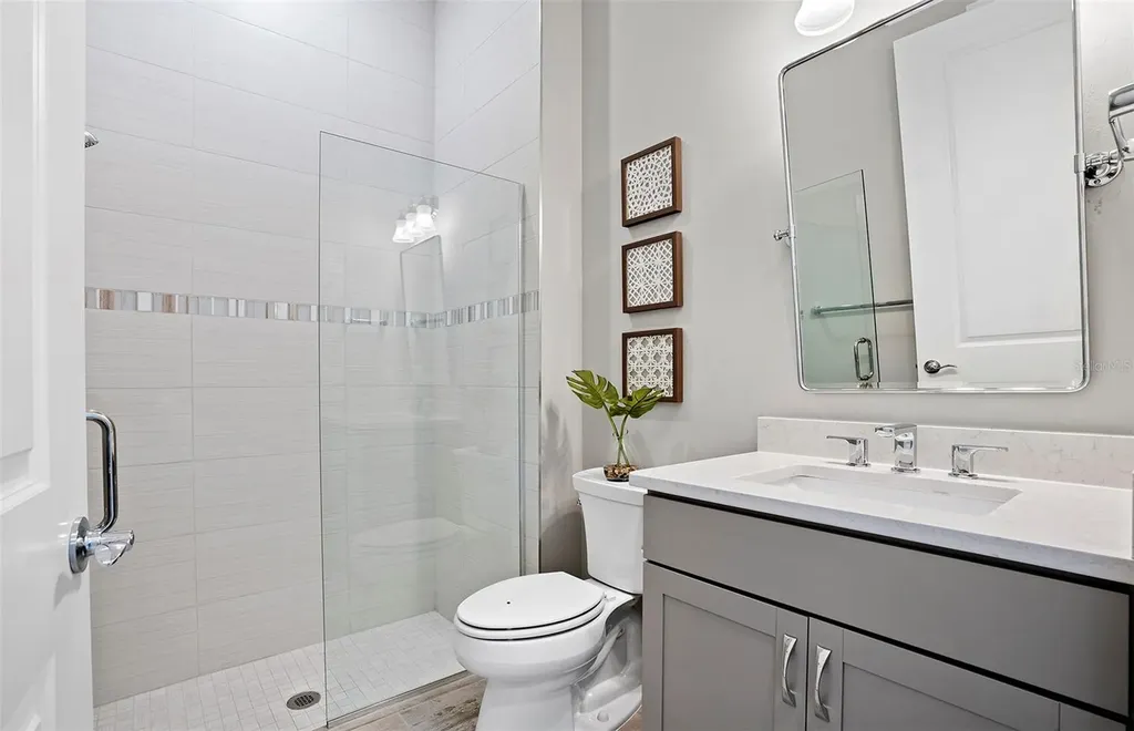 7452 Summer Court Sarasota FL 34231