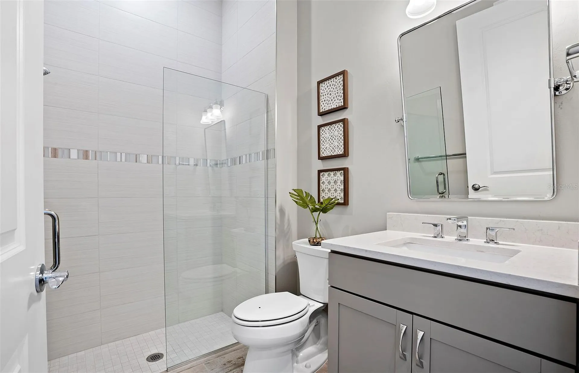 7452 Summer Court Sarasota FL 34231