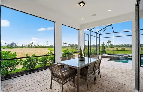 7452 Summer Court Sarasota FL 34231