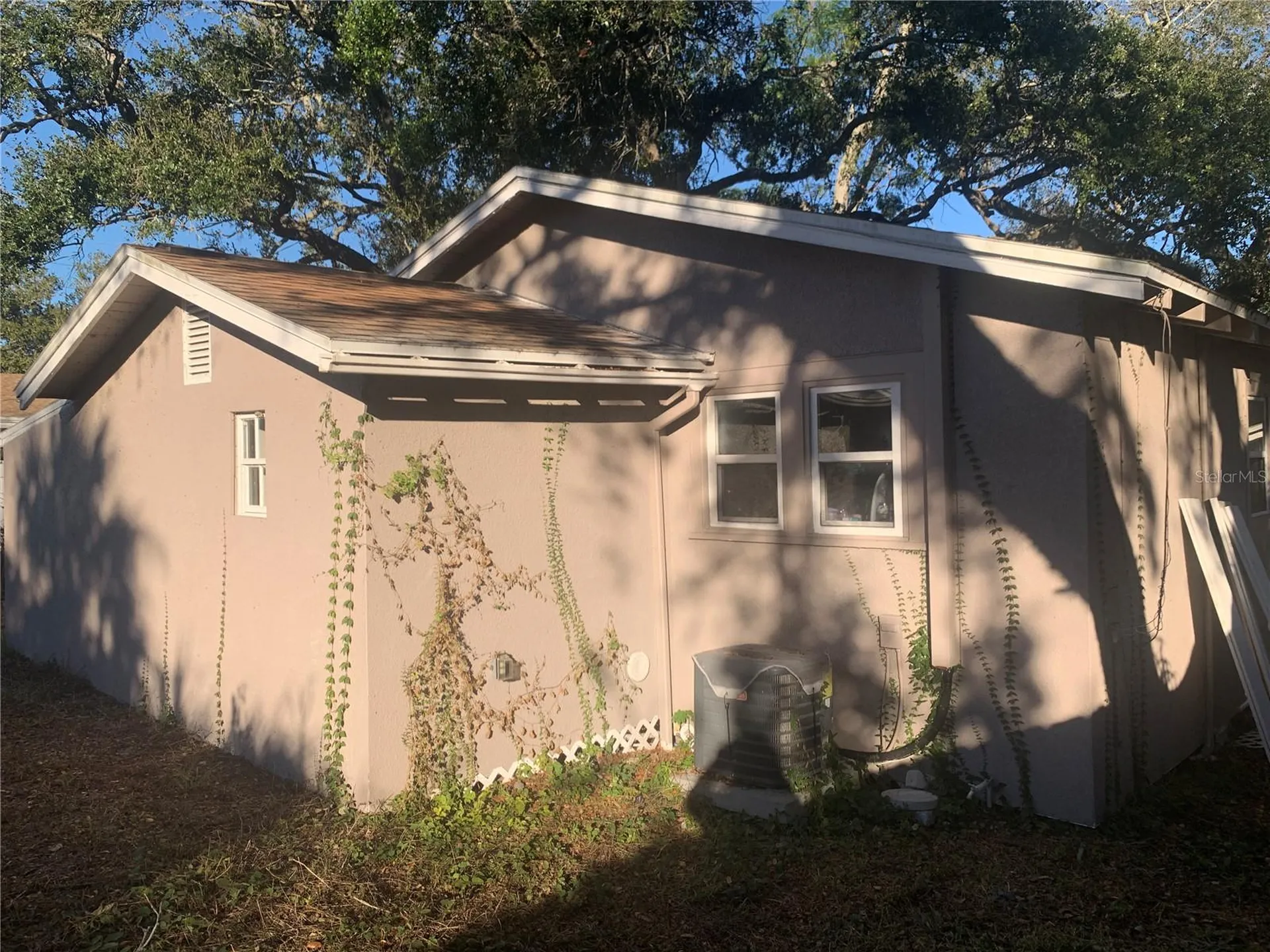 1880 Sylvan Drive Clearwater FL 33755