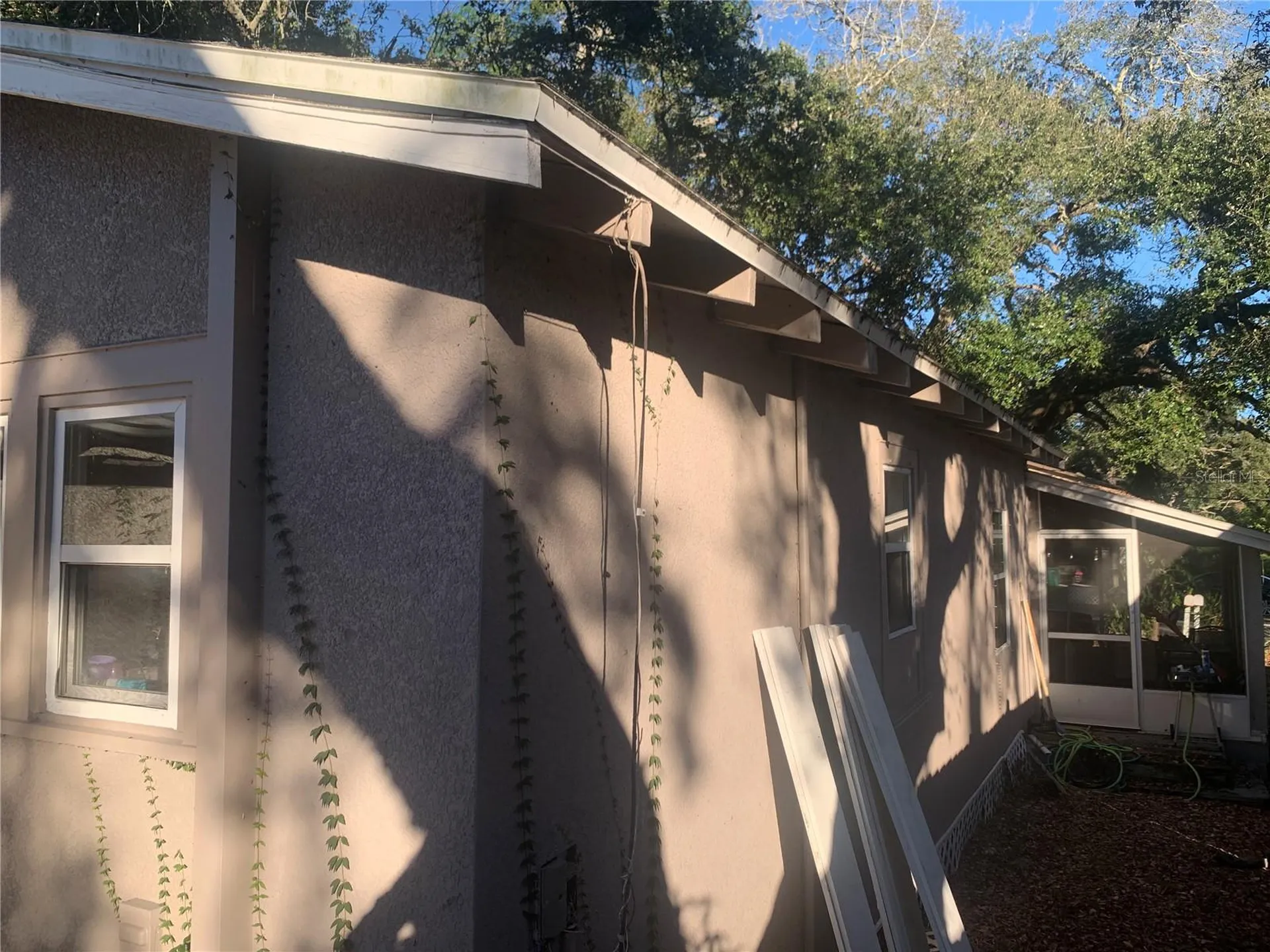 1880 Sylvan Drive Clearwater FL 33755