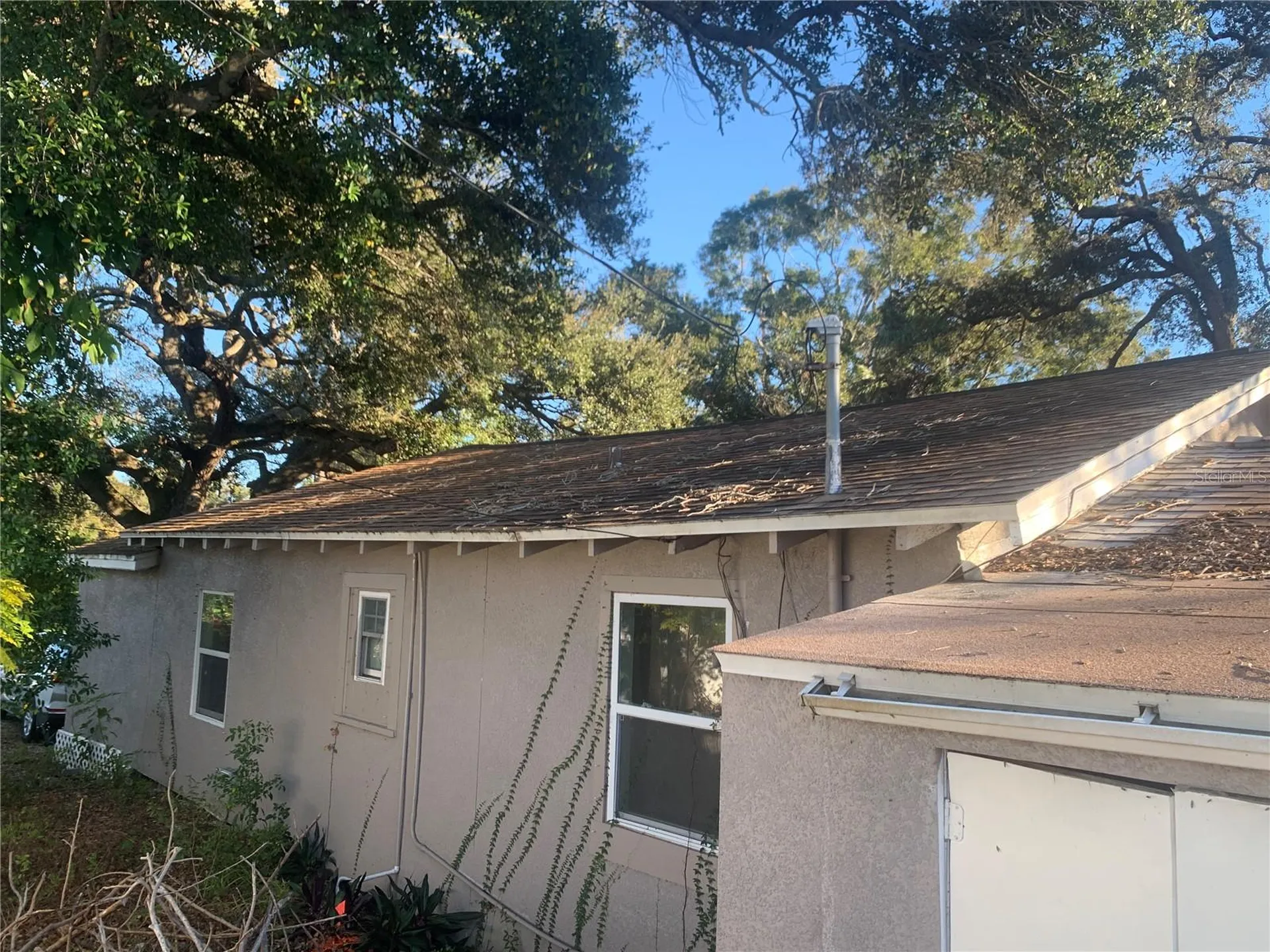 1880 Sylvan Drive Clearwater FL 33755