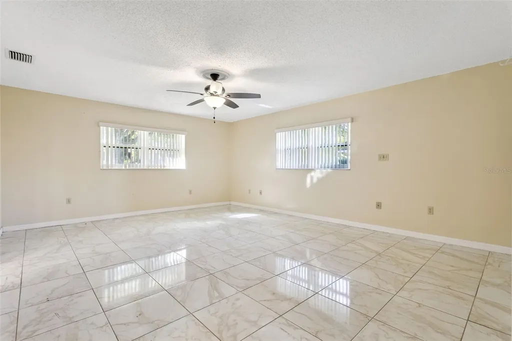9729 Wedgewood Lane Leesburg FL 34788