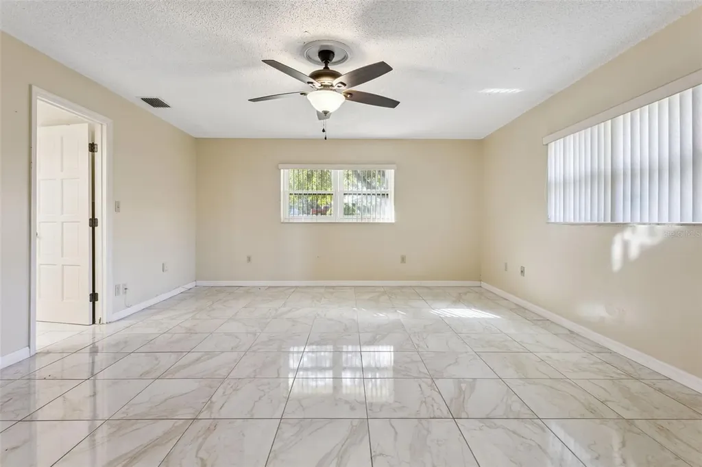 9729 Wedgewood Lane Leesburg FL 34788