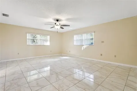 9729 Wedgewood Lane Leesburg FL 34788