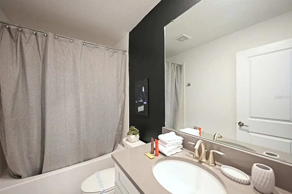 4221 Paragraph Drive Kissimmee FL 34746