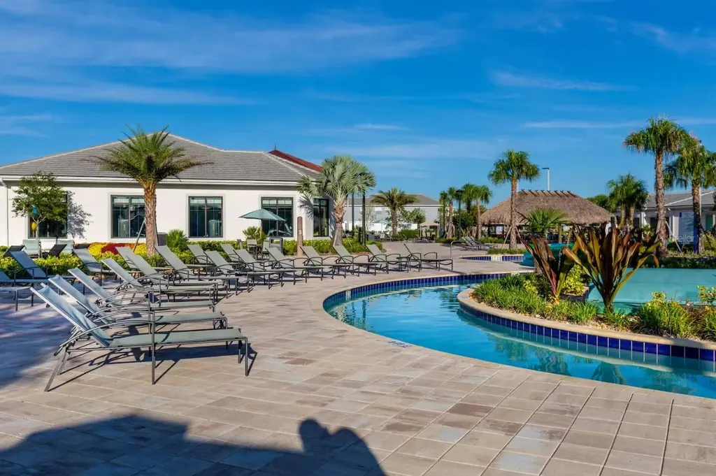 4221 Paragraph Drive Kissimmee FL 34746