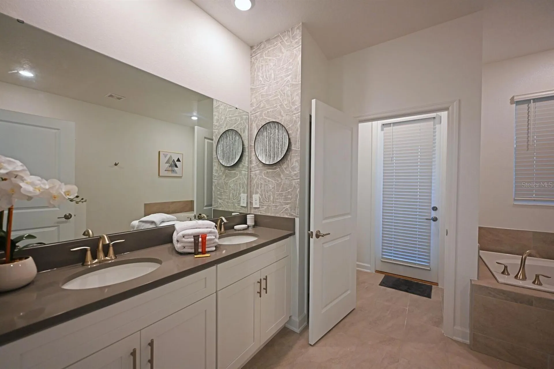 4221 Paragraph Drive Kissimmee FL 34746